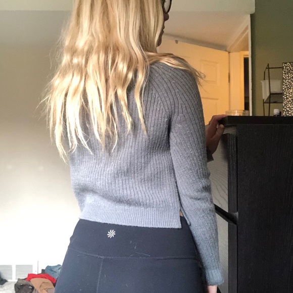 Express cropped sweater - Picture 6 of 6